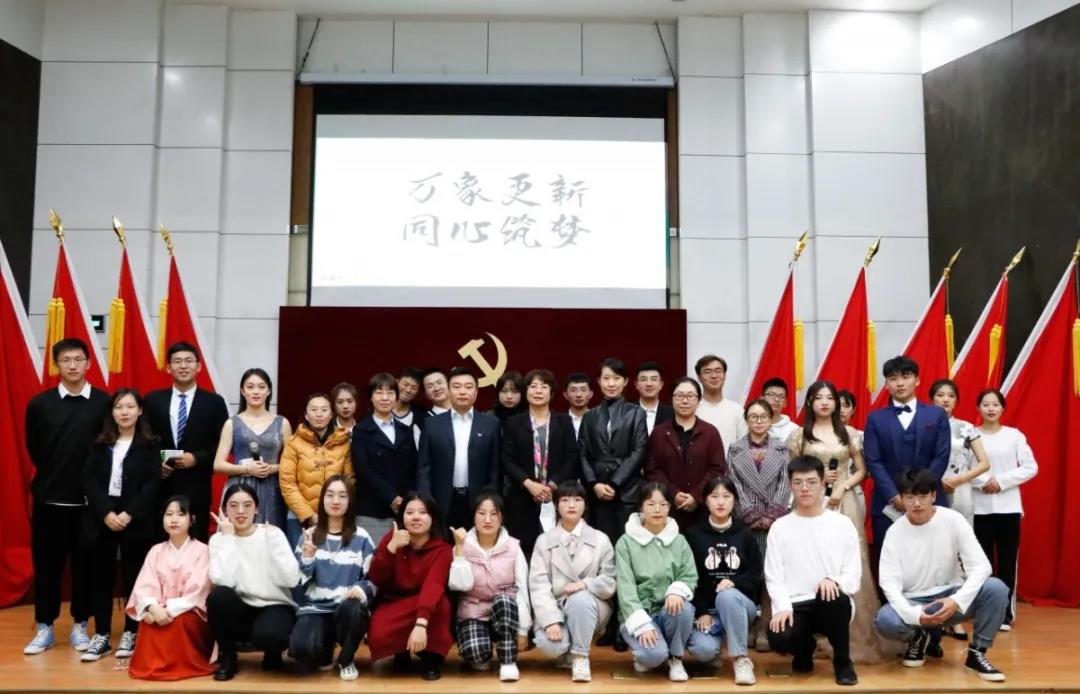 77f84e036b6148c0bbb02bff98cfb131.jpg 77f84e036b6148c0bbb02bff98cfb131.jpg